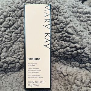 Mary Kay Timewise Lip Primer - Classic White Packaging